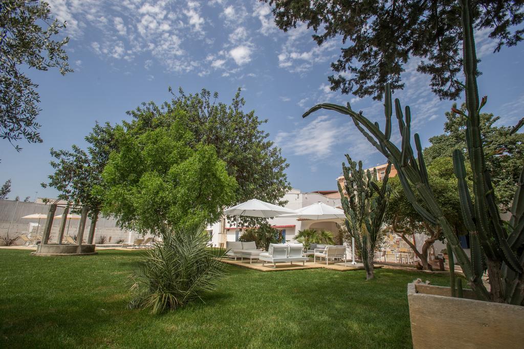 Li Pappi Antico Casale Bed and Breakfast Galatina Eksteriør billede