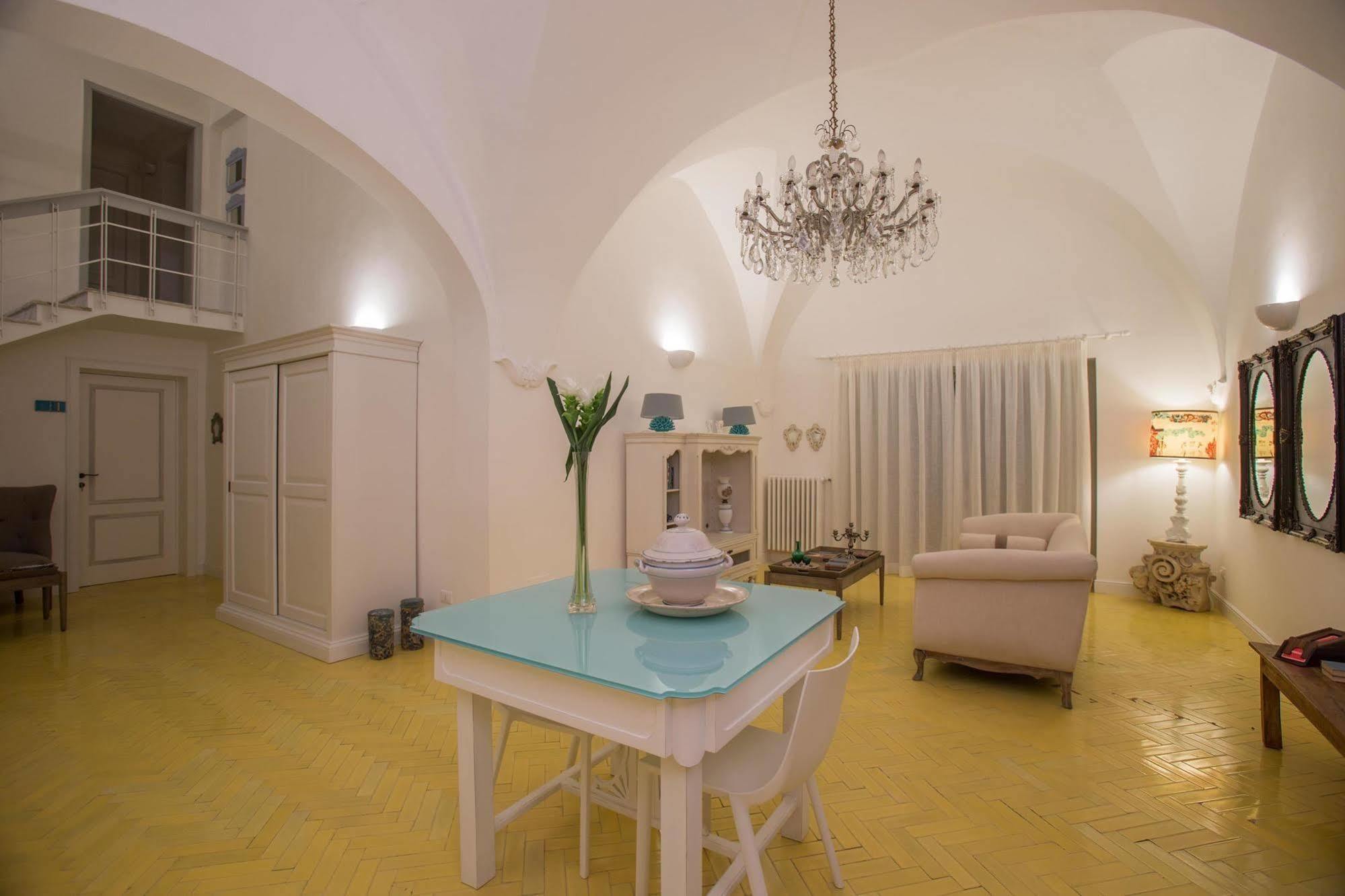 Li Pappi Antico Casale Bed and Breakfast Galatina Eksteriør billede